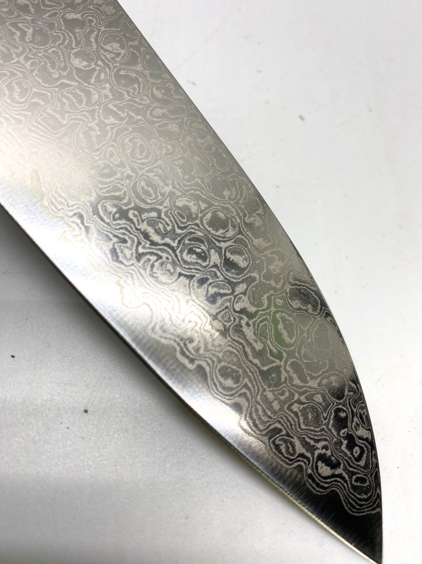 "Sakai Takayuki" Santoku ZA-18 (Ginga　銀河 Damascus steel containing cobalt) 180mm