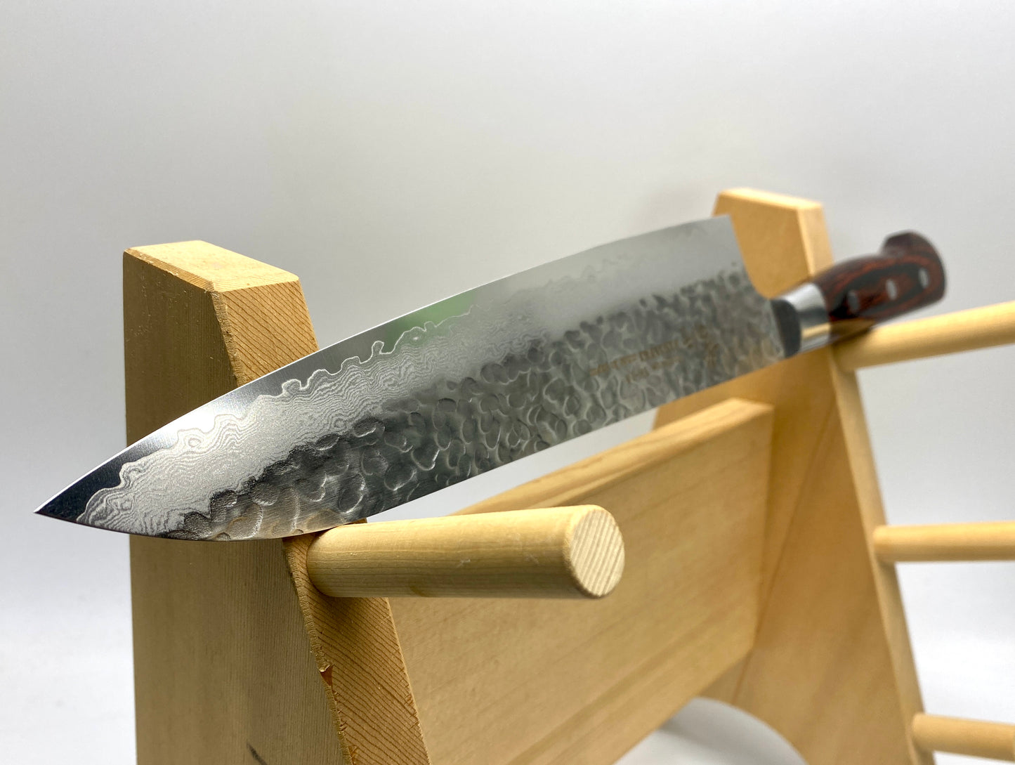 Sakai Takayuki Damascuss 33layers VG-10 "Gyuto " 210mm