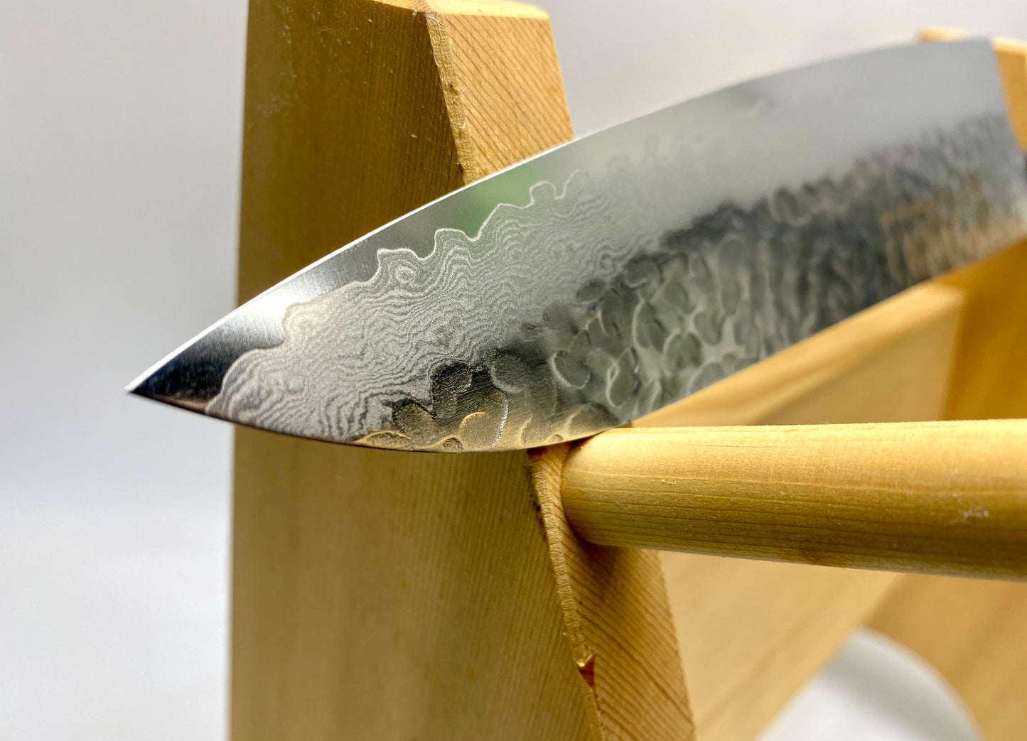 Sakai Takayuki Damascuss 33layers VG-10 "Gyuto " 210mm