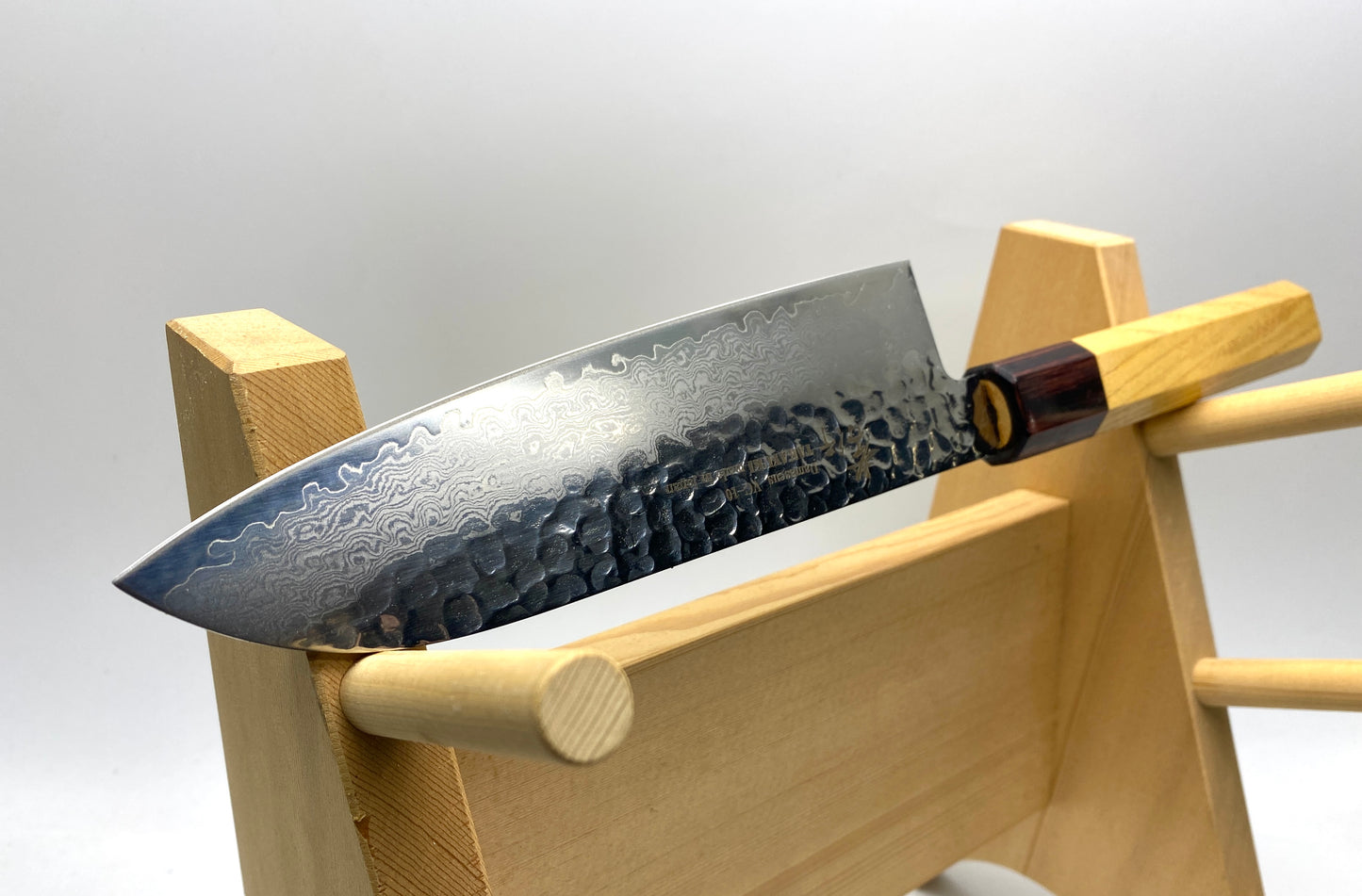 Sakai Takayuki Damascuss33 Wa-Santoku "Japanese style" 170mm