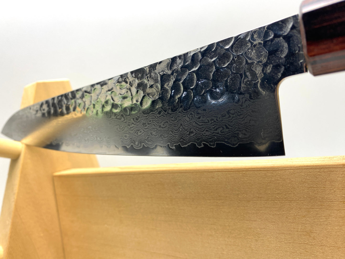 Sakai Takayuki Damascuss33 Wa-Gyuto "Japanese style" 210mm